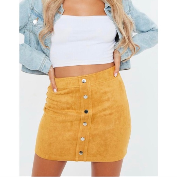 Missguided faux suede skirt - Picture 1 of 4